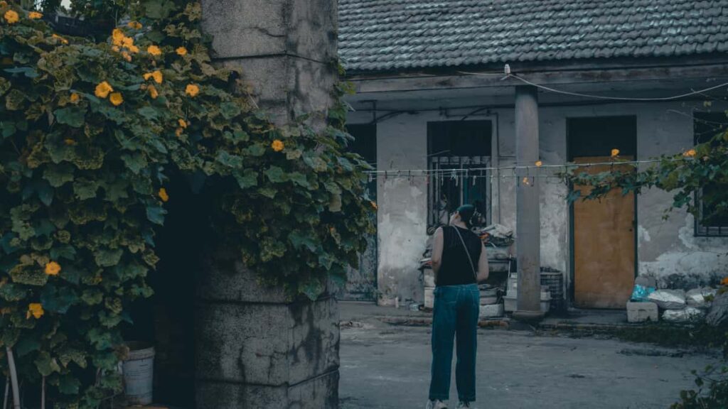 "Guia pratico para creators brasileiros: como abordar marcas na Grecia pelo Viber para promover faixas musicais em challenges tecnicas, exemplos e taticas locais."