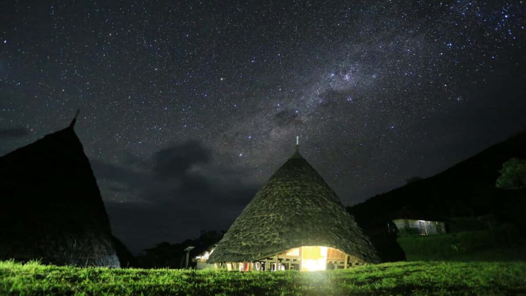 Guia pratico para anunciantes no Brasil encontrarem creators indianos no Instagram e lancar challenges patrocinados com impacto, estrategia e seguranca.