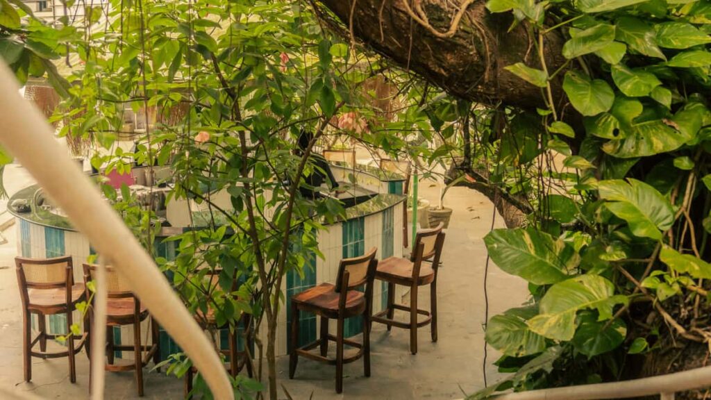 Guia pratico para creators no Brasil que querem contatar marcas romenas no eBay e publicar cobertura de eventos com tags de patrocinador.