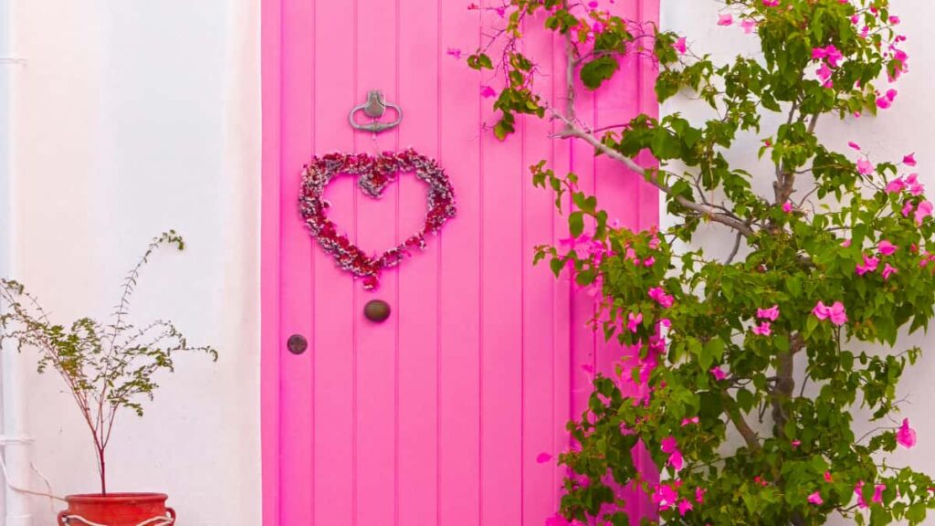 Guia pratico para creators brasileiros prospectarem marcas da Servia no Spotify e representar marcas fitness taticas, pitch, canais e um plano passo a passo.