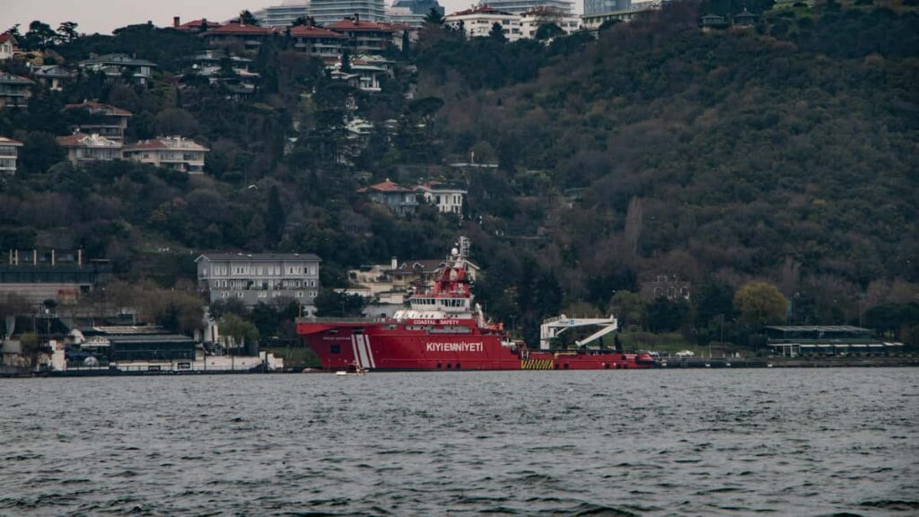 Guia pratico para anunciantes brasileiros encontrarem creators Roposo no Kuwait e gerar trafego qualificado para apps de fitness.