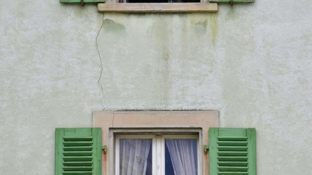 Guia pratico para anunciantes brasileiros encontrarem creators do Clubhouse no Paquistao e montar campanhas de esports autenticas e escalaveis.